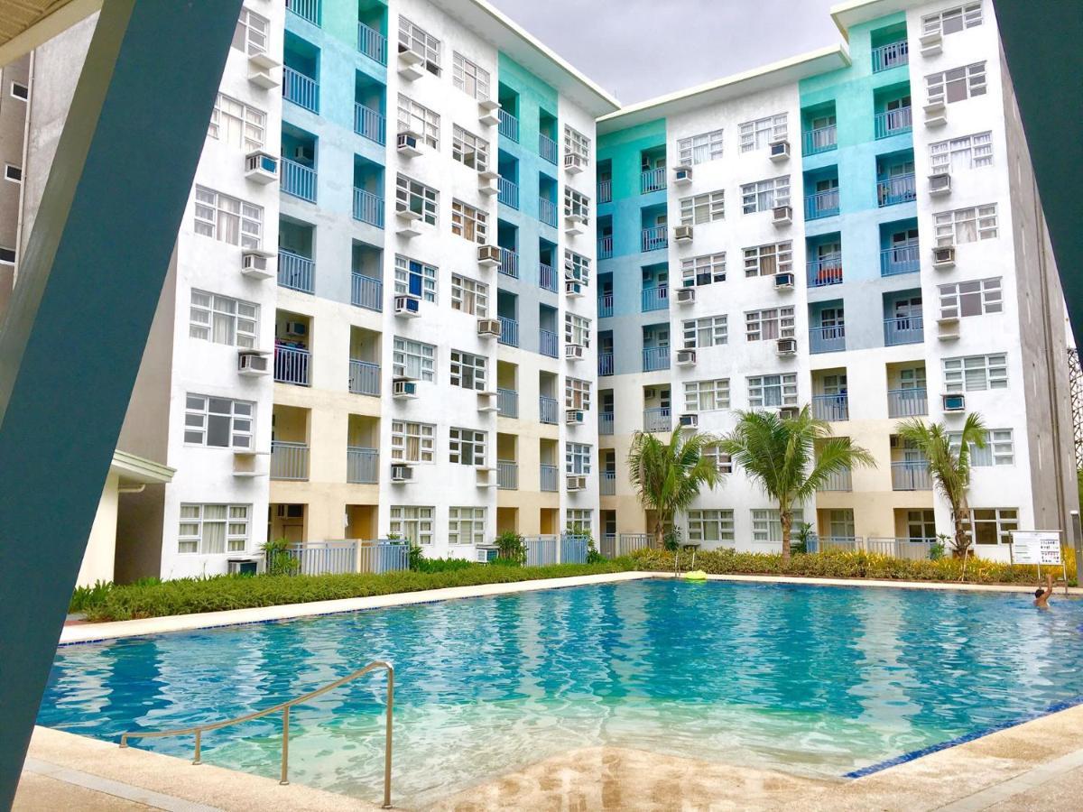 Davao Condo 2Br Pool Wifi Netflix Luaran gambar