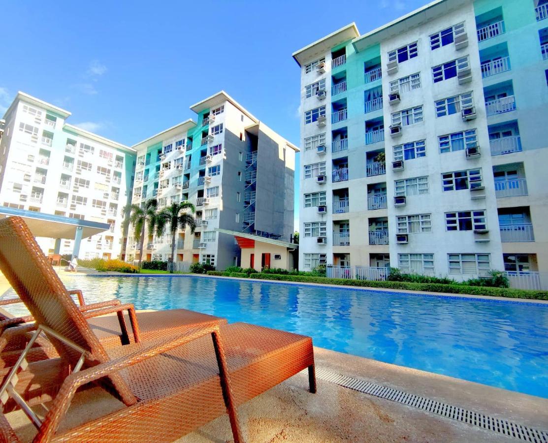 Davao Condo 2Br Pool Wifi Netflix Luaran gambar