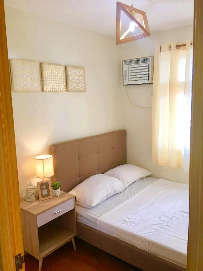 Davao Condo 2Br Pool Wifi Netflix Luaran gambar