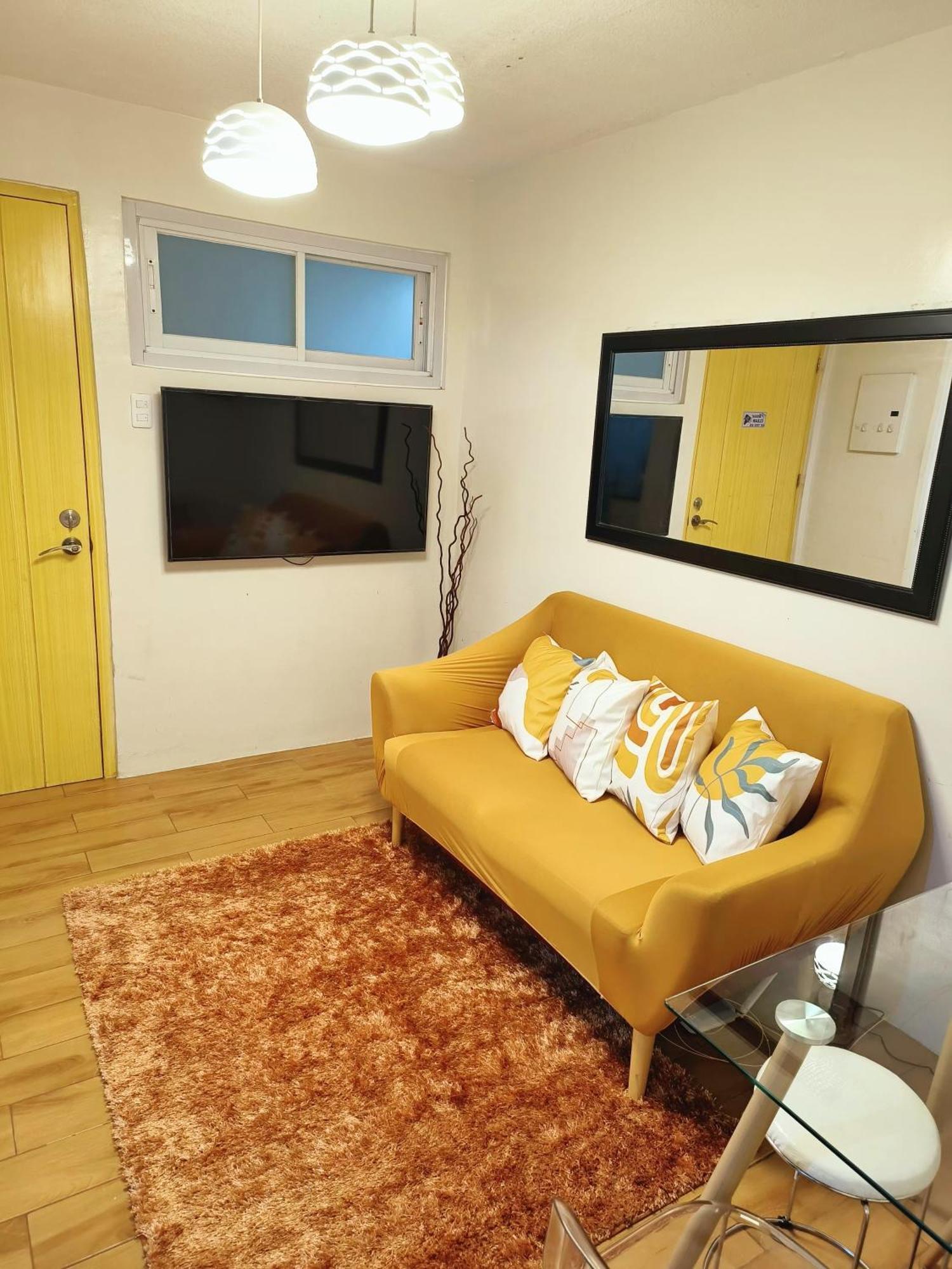 Davao Condo 2Br Pool Wifi Netflix Luaran gambar