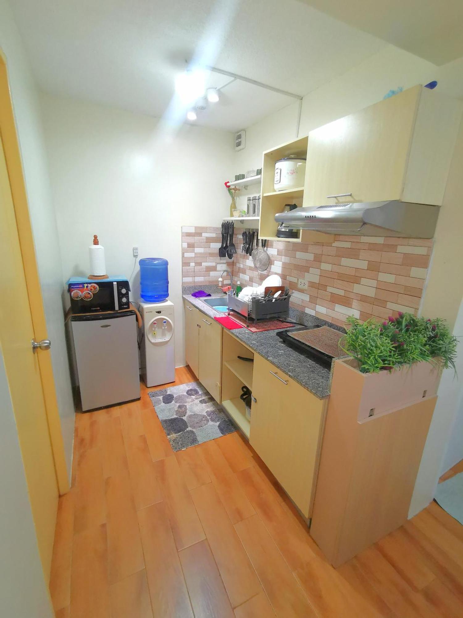Davao Condo 2Br Pool Wifi Netflix Luaran gambar