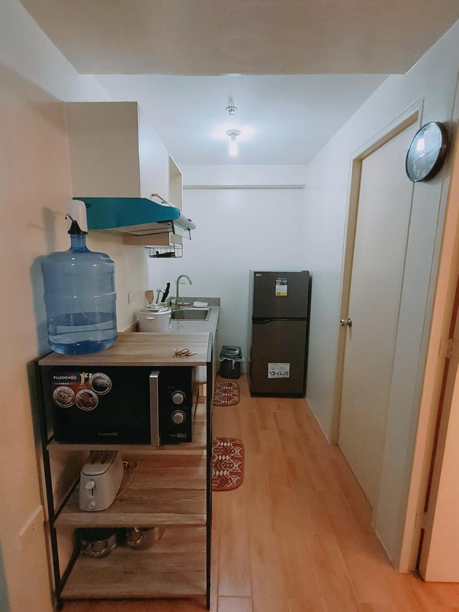 Davao Condo 2Br Pool Wifi Netflix Luaran gambar