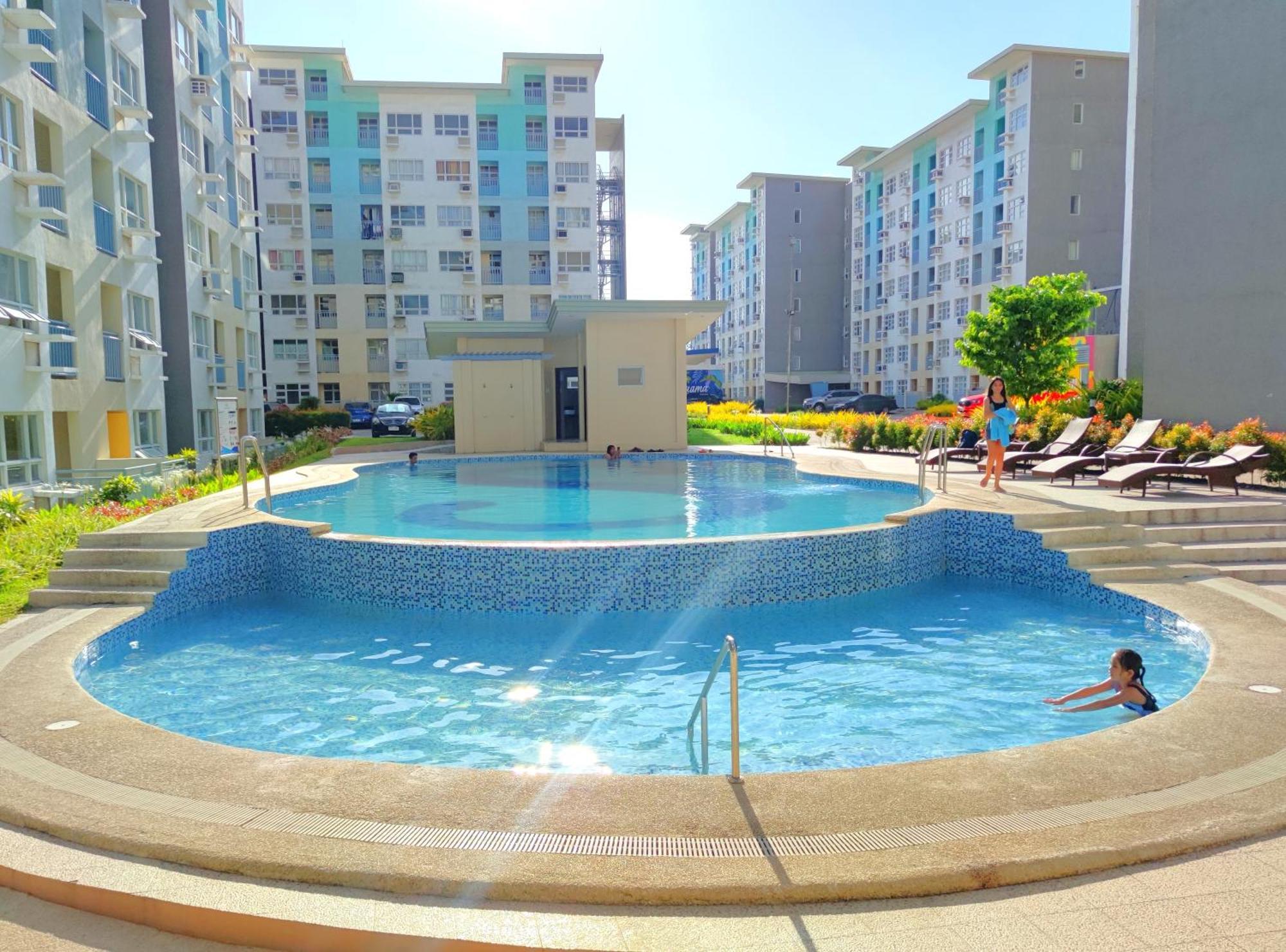 Davao Condo 2Br Pool Wifi Netflix Luaran gambar